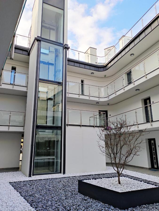 Royal Relax Apartman Кестхей Екстер'єр фото