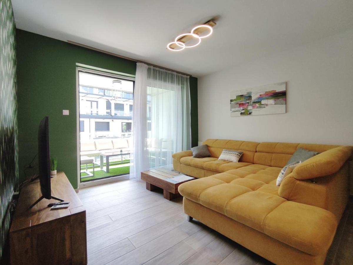 Royal Relax Apartman Кестхей Екстер'єр фото